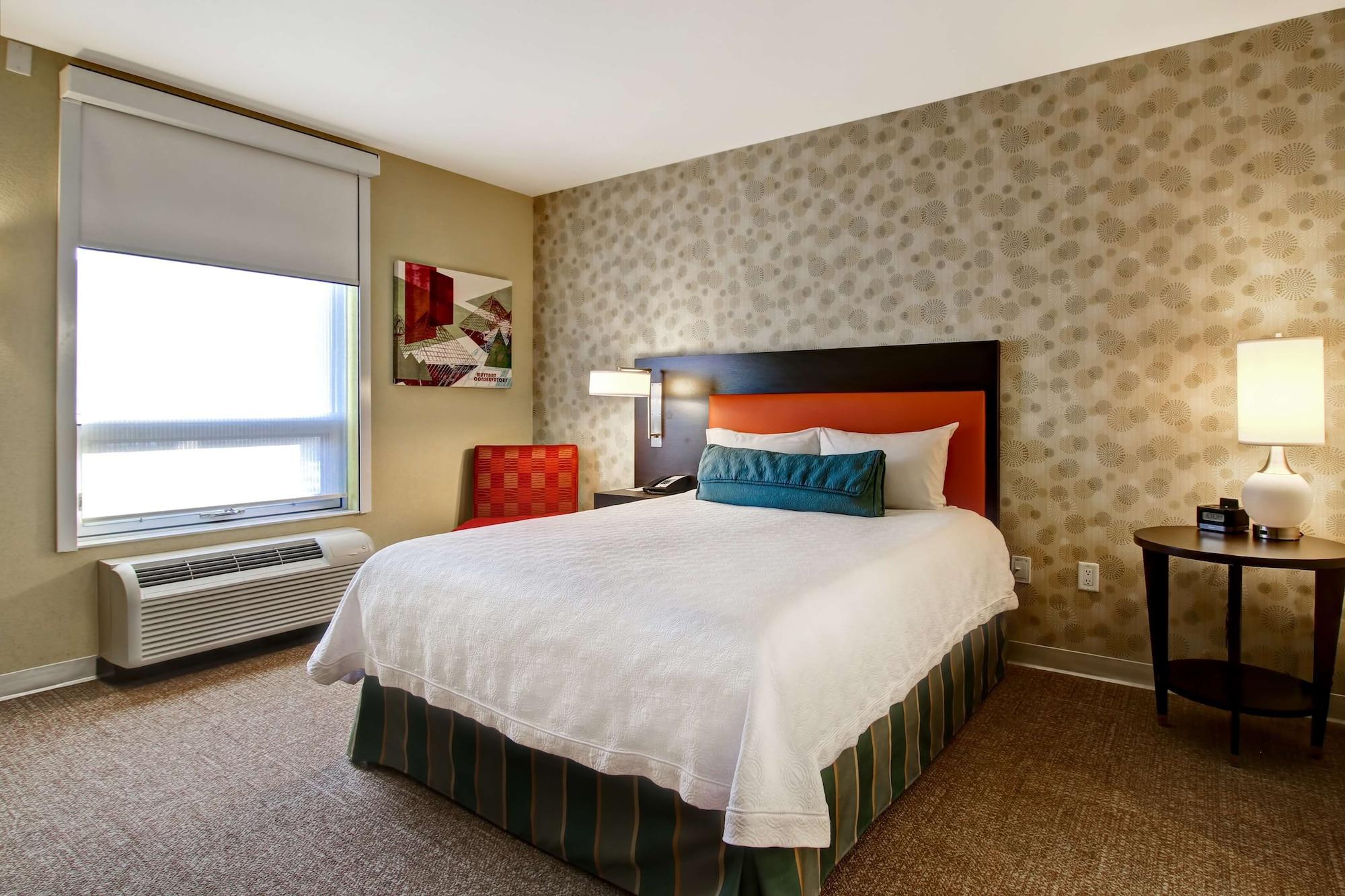 Home2 Suites By Hilton West Едмонтон Екстер'єр фото