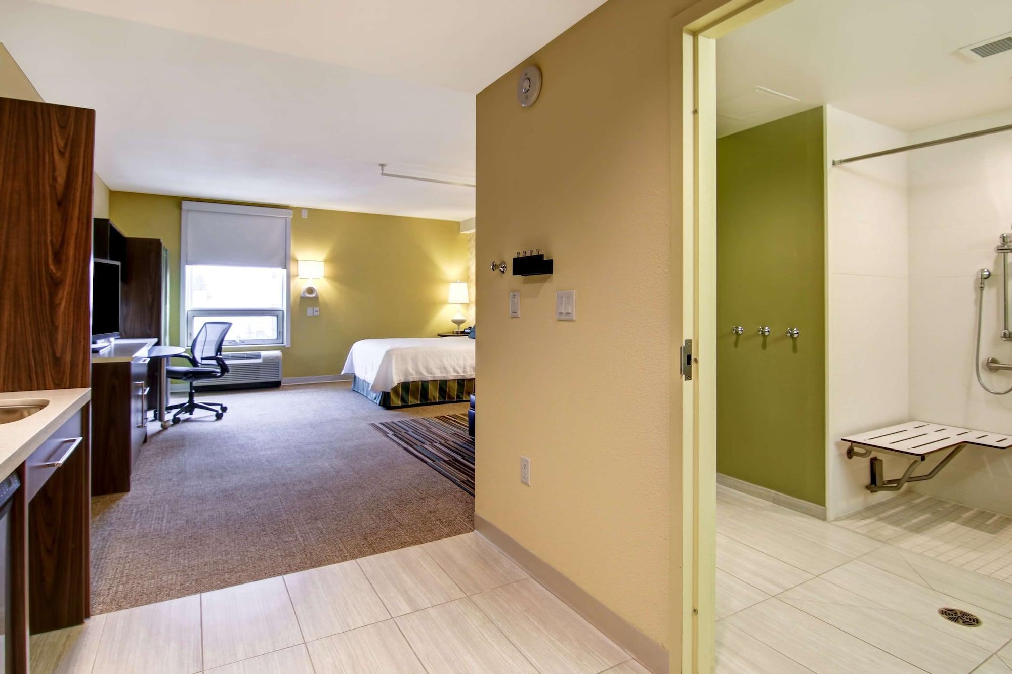 Home2 Suites By Hilton West Едмонтон Екстер'єр фото