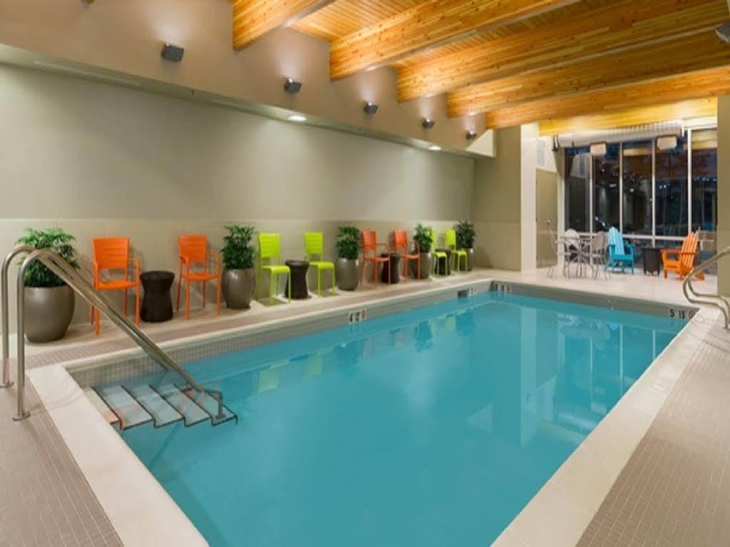 Home2 Suites By Hilton West Едмонтон Екстер'єр фото