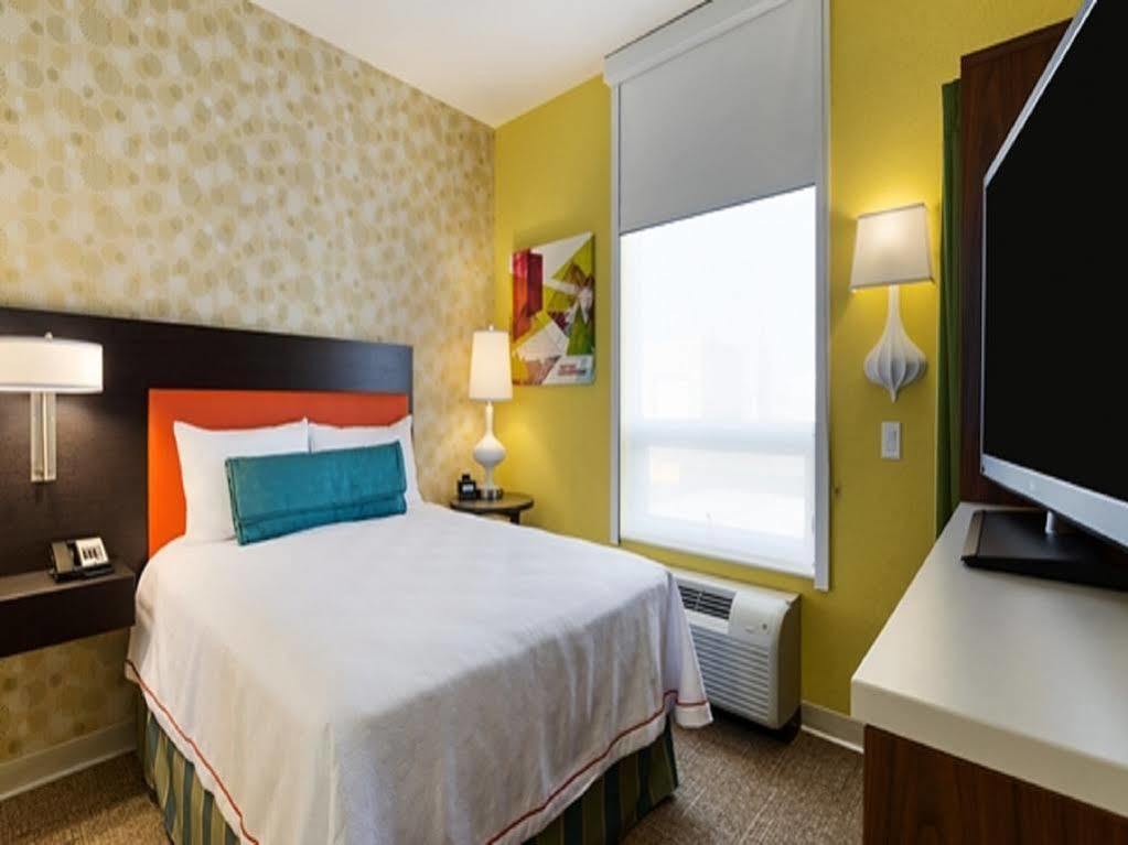 Home2 Suites By Hilton West Едмонтон Екстер'єр фото