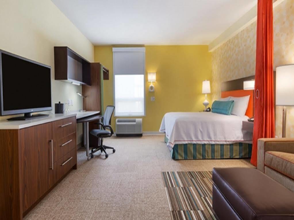 Home2 Suites By Hilton West Едмонтон Екстер'єр фото